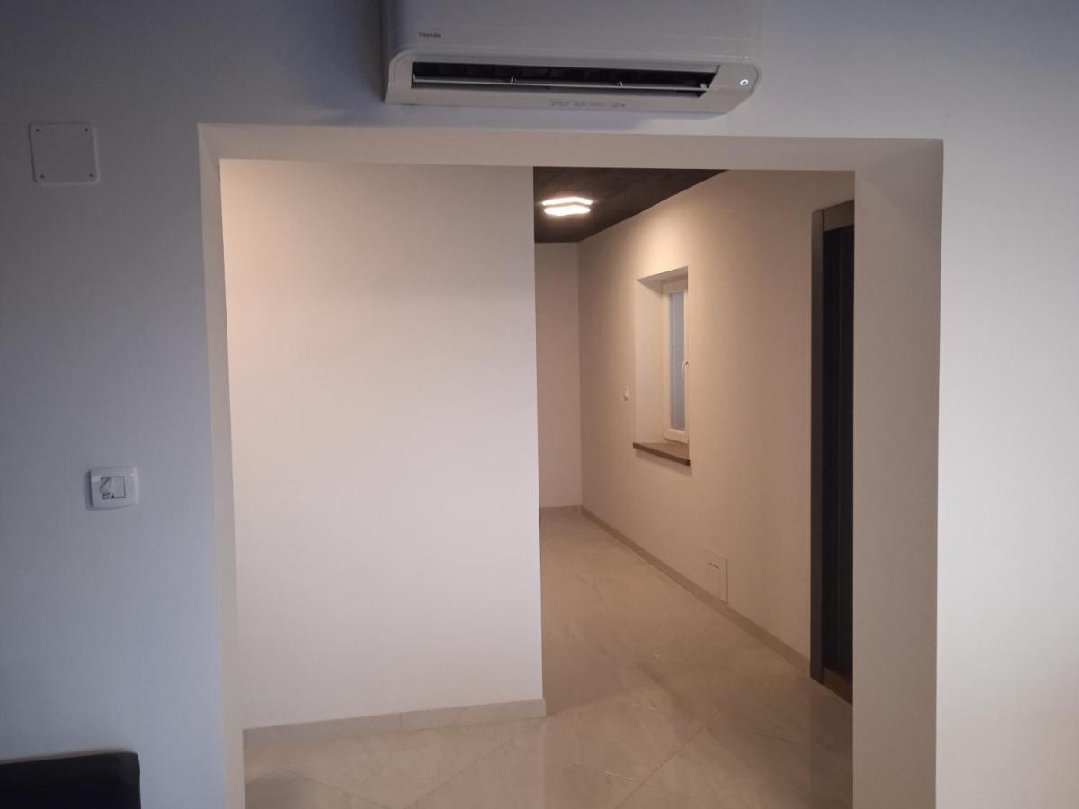 Apartamento Anton Povlja  Exterior foto