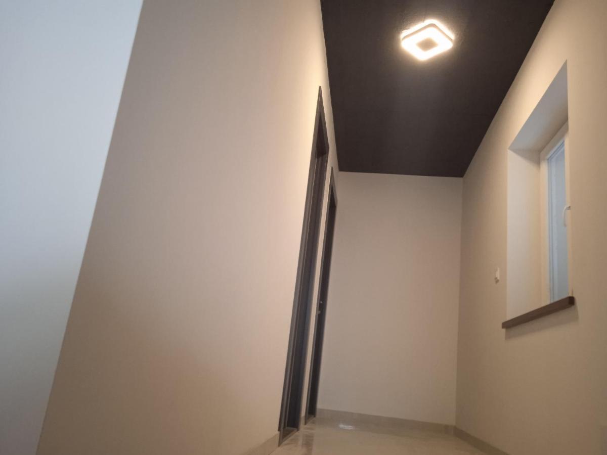 Apartamento Anton Povlja  Exterior foto